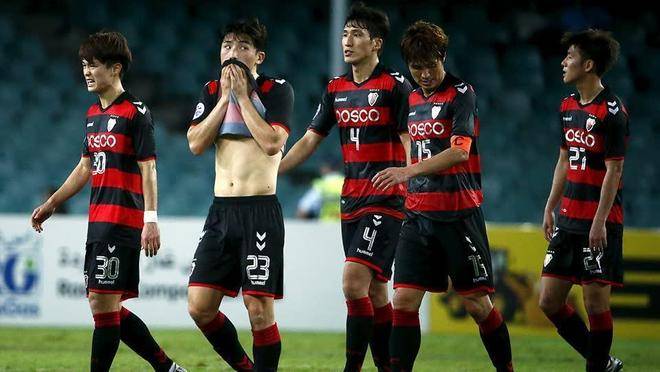 周三足球赛事全扫盘：7场焦点对决扎堆，欧冠+解放者杯看点拉满