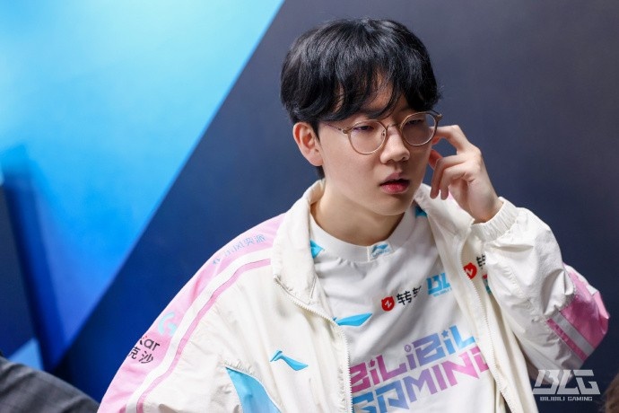 BLG发布战胜AL赛场返图：进无止境